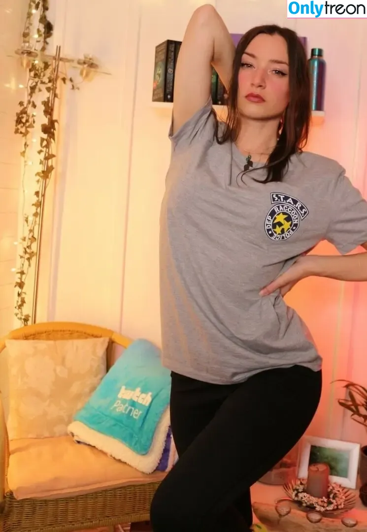peachykeen2467 голая photo #0012 (PeachesnCream2467 / peachykeen67)