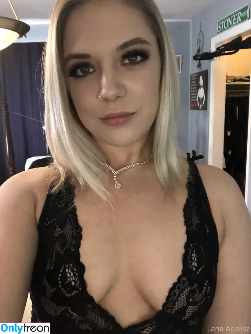 peachylanaxo nude photo #0018 (peachylanaxo)