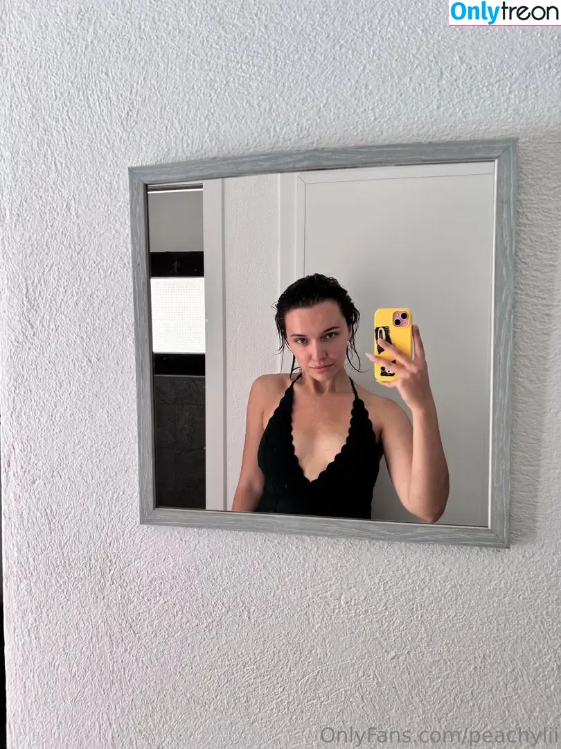 peachylii голая photo #0025 (peachllii)