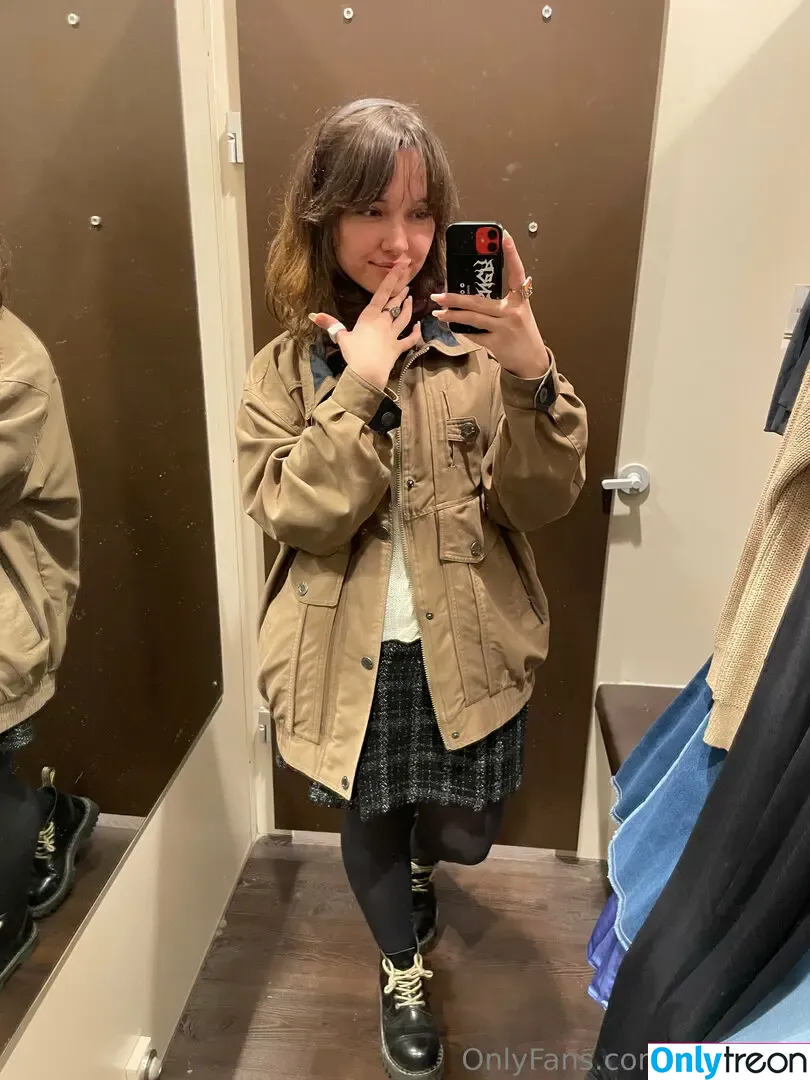 peachylii голая photo #0048 (peachllii)