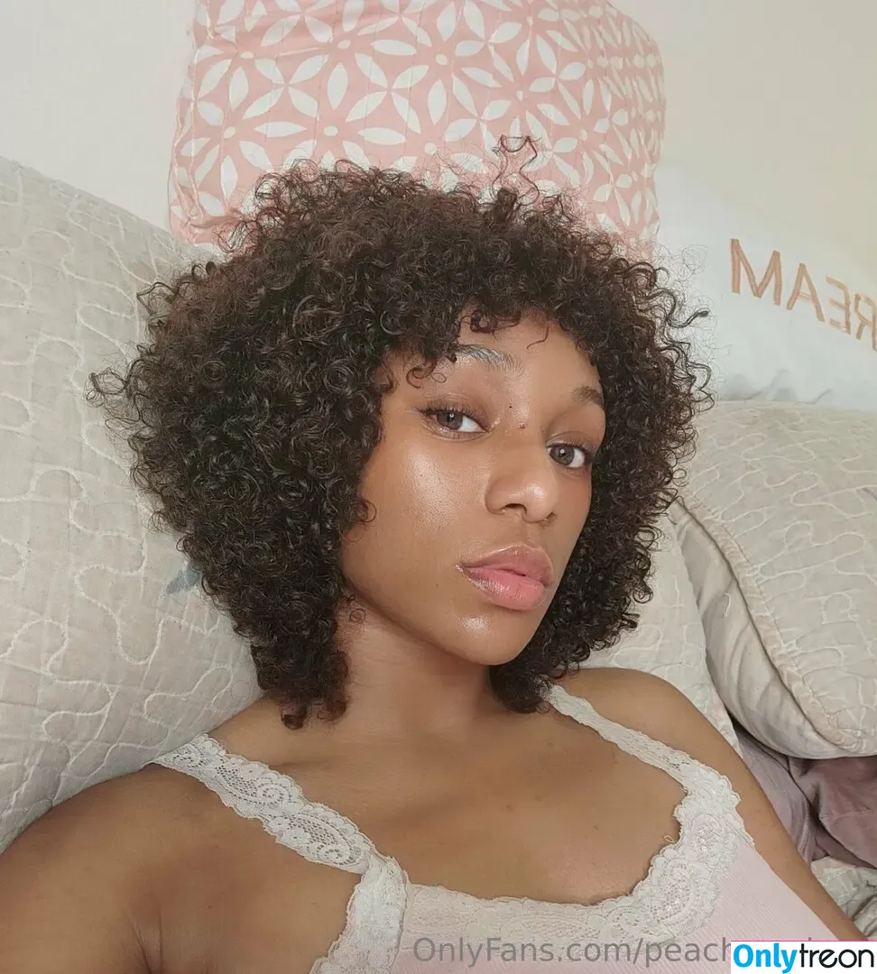peachysodaaa голая photo #0050 (peachysodaaa)