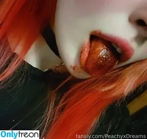 PeachyxDreams / peacchy_dreams / peachy.x.dreams nude photo #0067