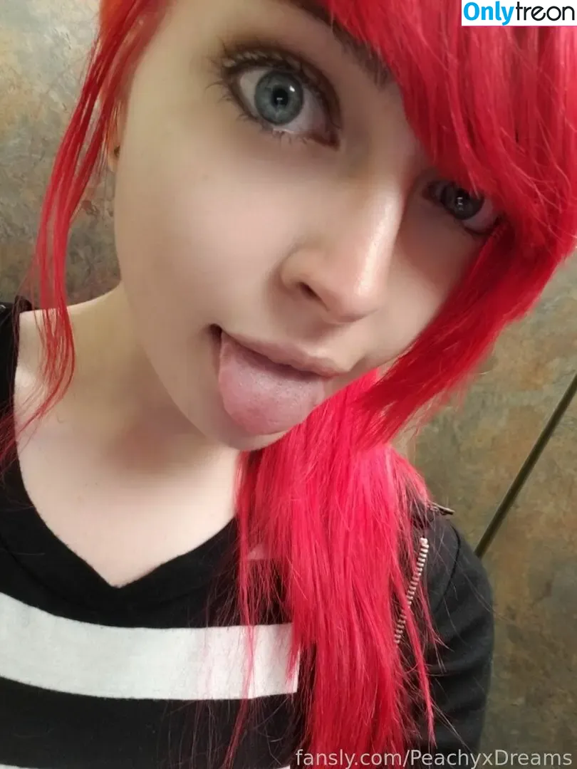PeachyxDreams nude photo #0052 (peacchy_dreams / peachy.x.dreams)