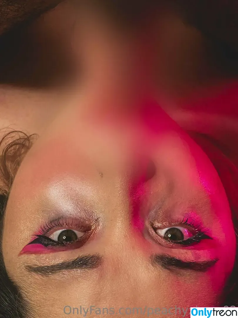 peachyxkeen02 nude photo #0014 (peachykeen_official)
