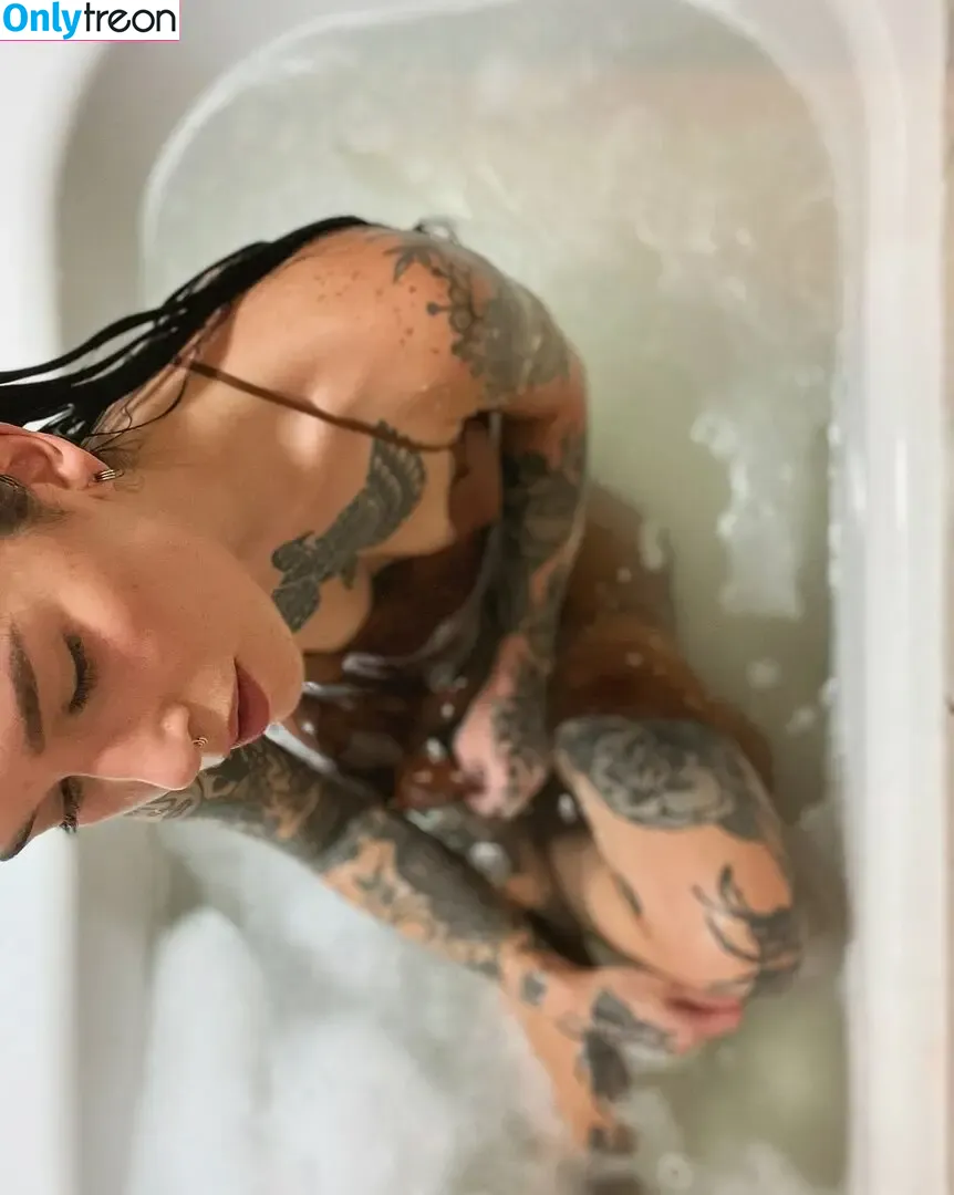 Peechfuzzzz nude photo #0704 (peechfuzzzzz)