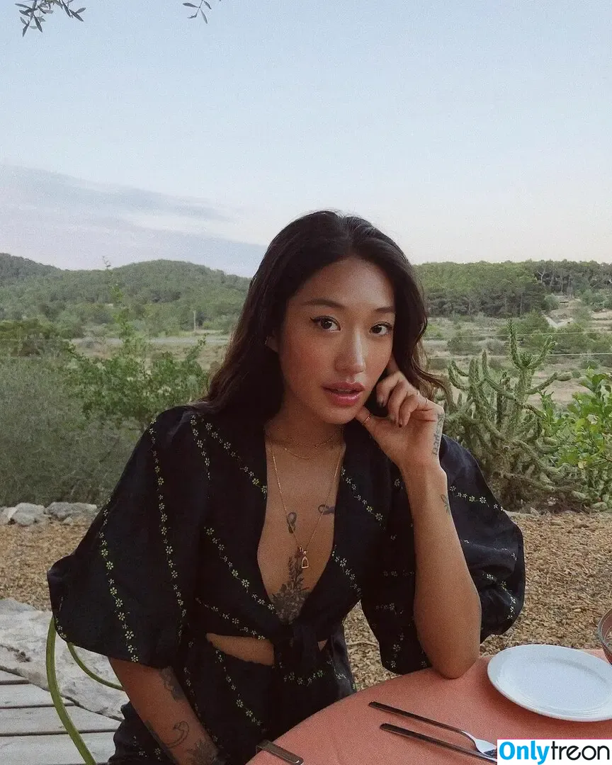 Peggy Gou nude photo #0016 (peggygou_)