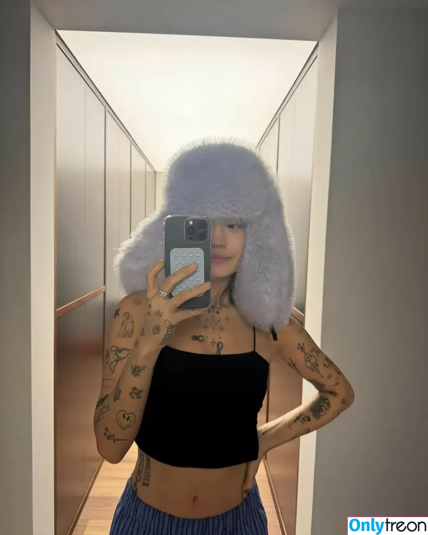 Peggy Gou nude photo #0062 (peggygou_)