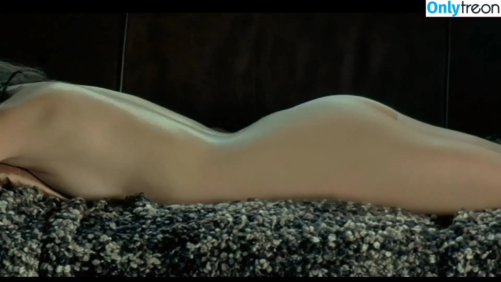Penelope Cruz nude photo #0062 (penelopecruzoficial / penelopefalls)