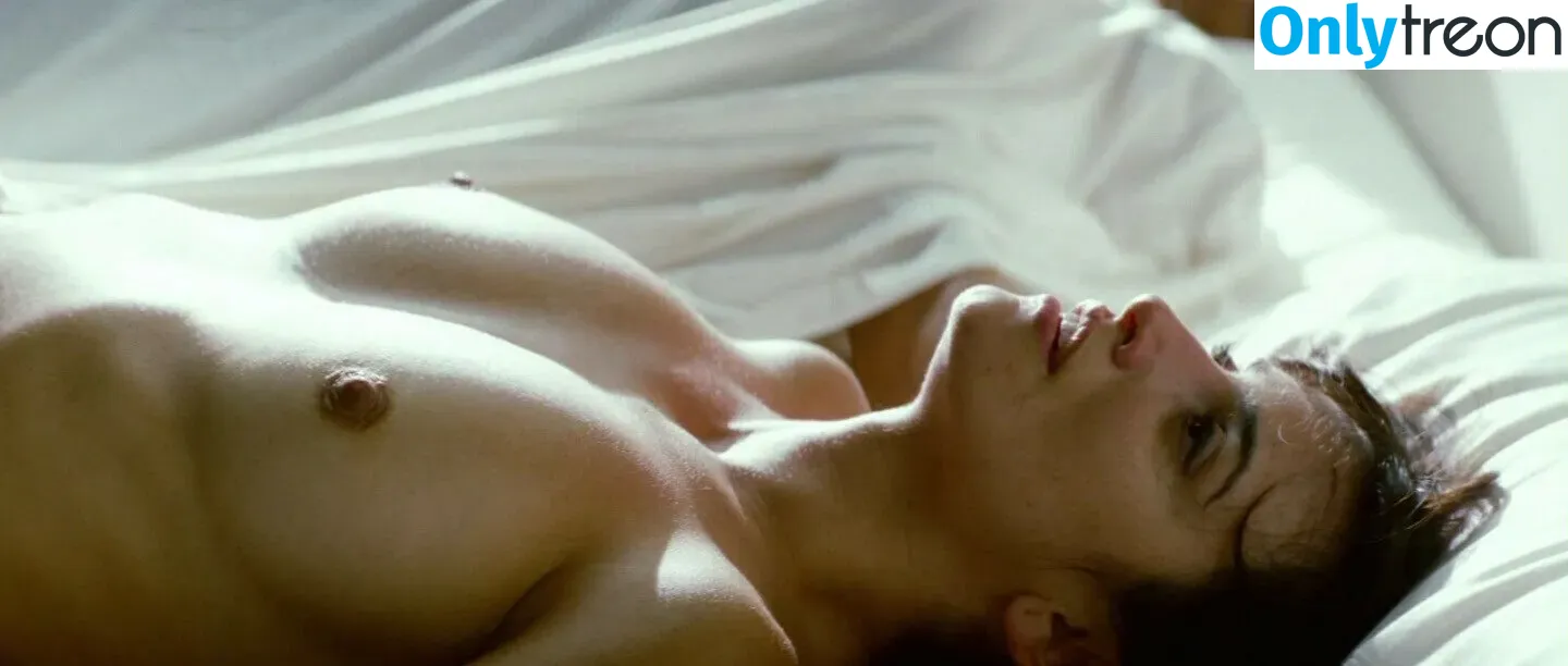 Penélope Cruz nude photo #0101 (PenelopeCruzOfi / penelopecruzoficial)