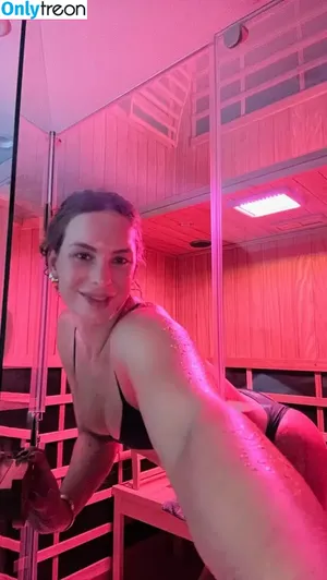 Penny Oleksiak / typicalpen nude photo #0009