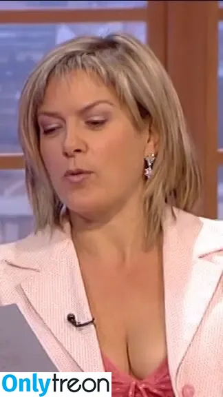 Penny Smith nude photo #0021 (whichpennysmith)