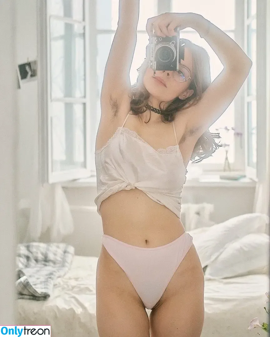 Peony Jam nude photo #0007 (peony__jam / peonyjam)