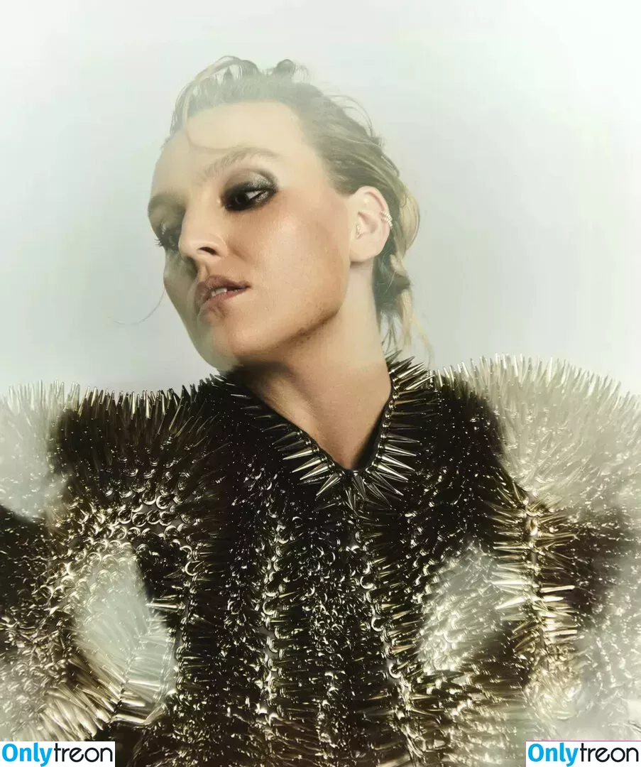 Perrie Edwards голая photo #0370 (perrieedwards)