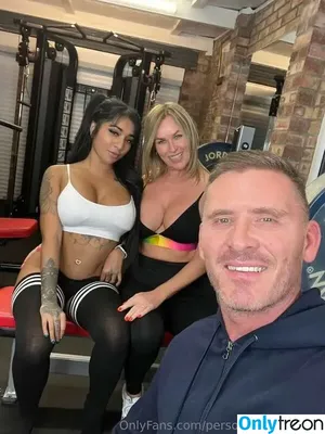 personaltrainersxxx / GymBunnies69 / personaltrainers4u nude photo #0002