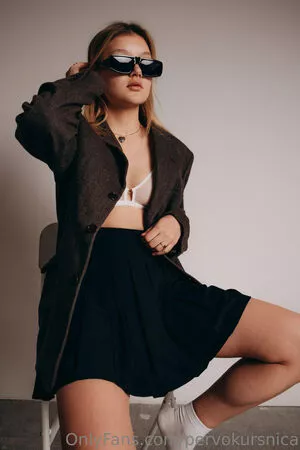 pervokursnica / pervokative nude photo #0041