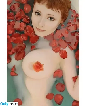 Petite Rosalie / angelfaerie_ фото голая #0002