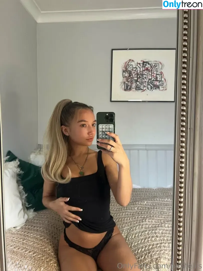 petitelils nude photo #0047 (petitelilsx)