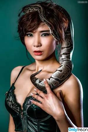 Petsha / petsha.nguyen nude photo #0128