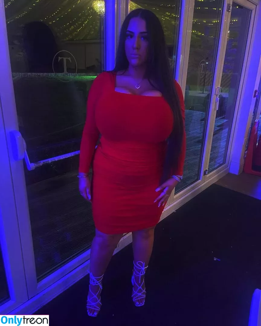 Pettiana | Cypriotmami nude photo #0023 (Busty Turkish / cypriotmami)