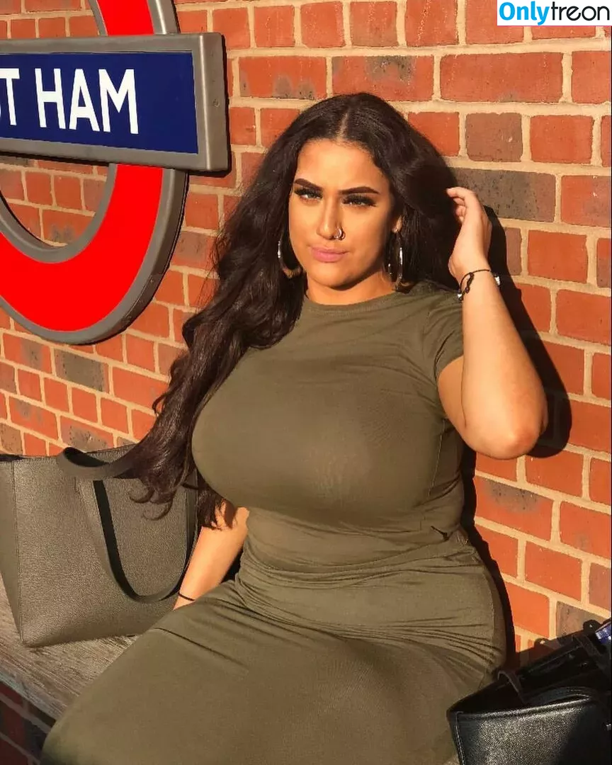 Pettiana | Cypriotmami nude photo #0074 (Busty Turkish / cypriotmami)