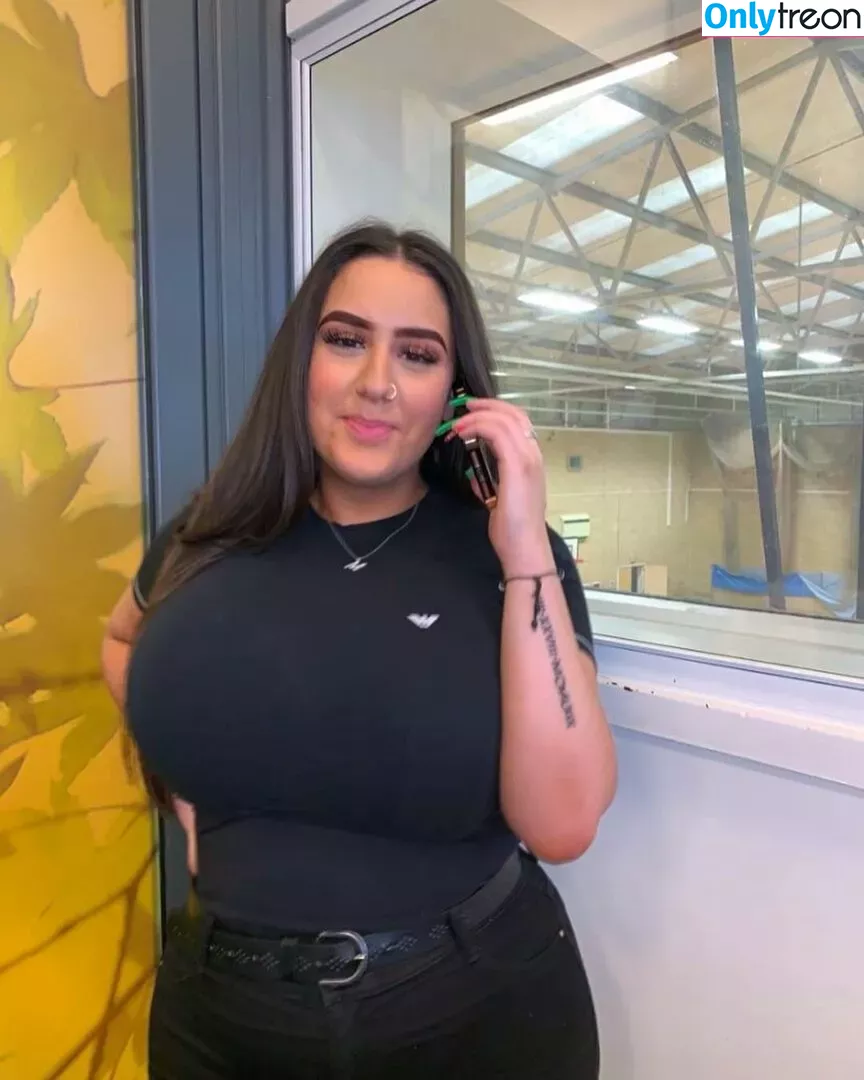 Pettiana | Cypriotmami nude photo #0092 (Busty Turkish / cypriotmami)
