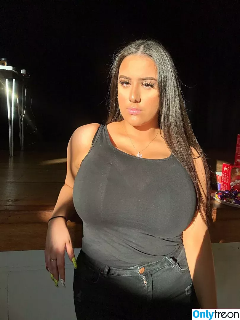 Pettiana | Cypriotmami nude photo #0098 (Busty Turkish / cypriotmami)