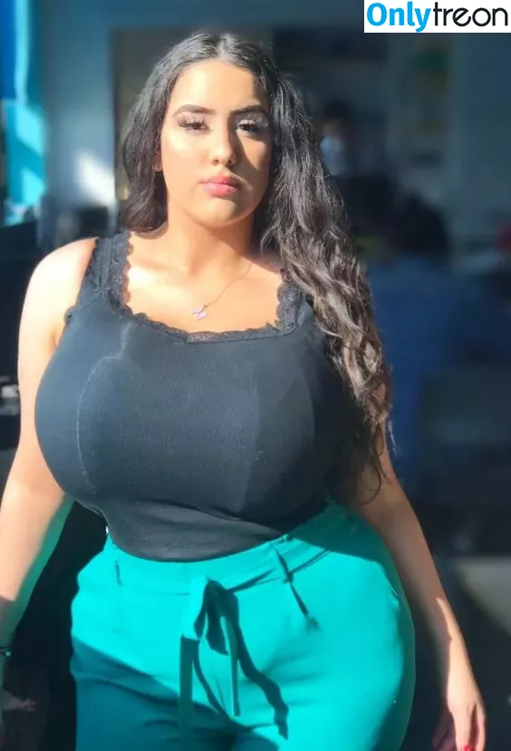 Pettiana | Cypriotmami nude photo #0099 (Busty Turkish / cypriotmami)