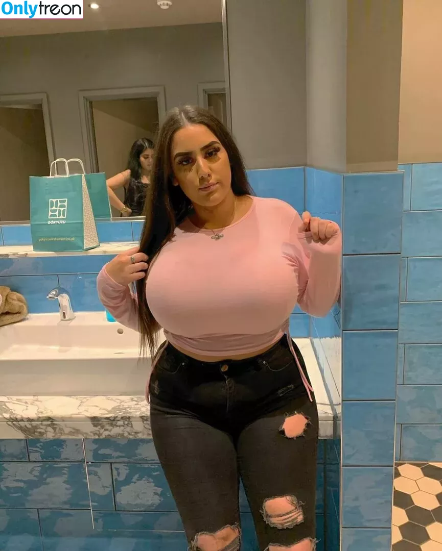 Pettiana | Cypriotmami nude photo #0137 (Busty Turkish / cypriotmami)