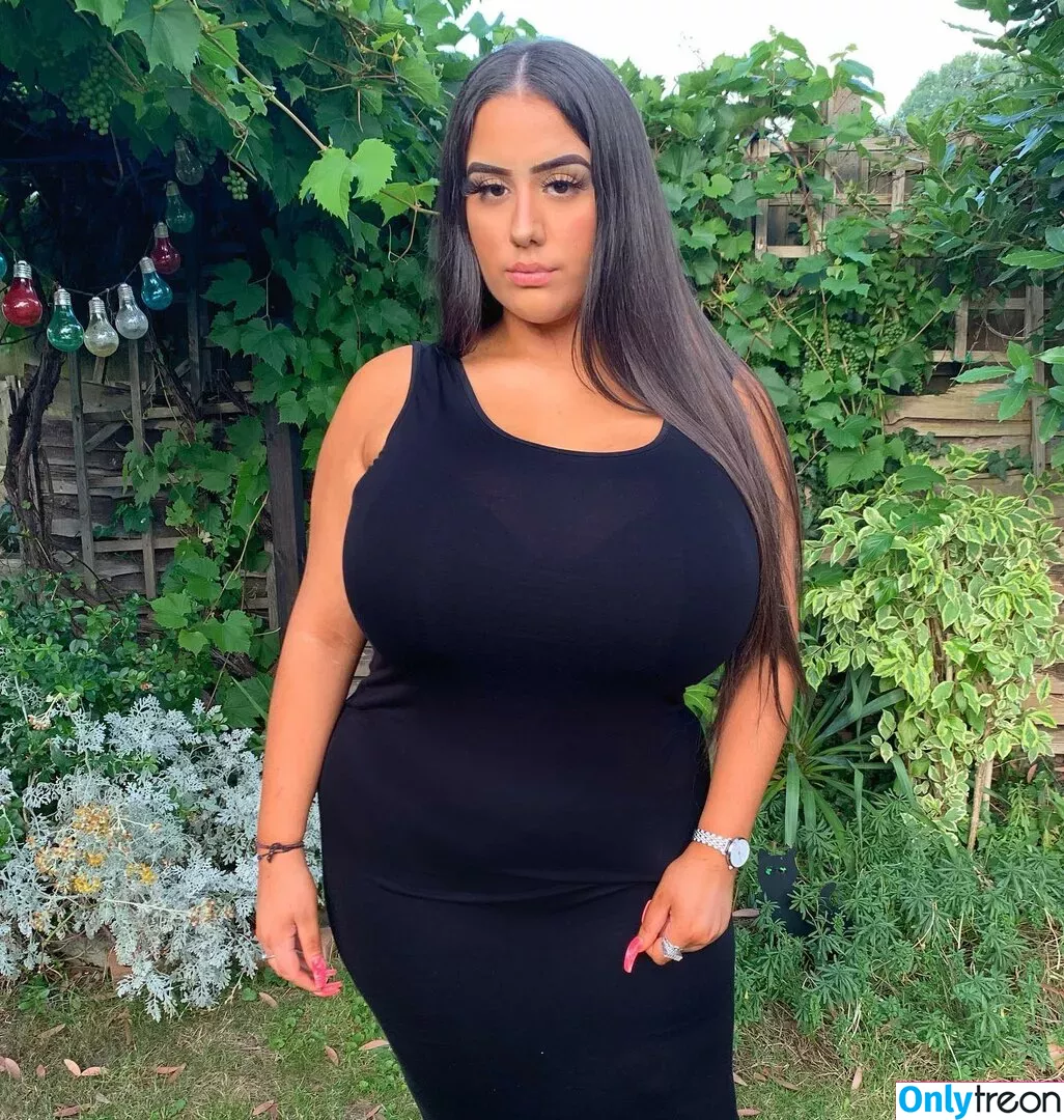 Pettiana | Cypriotmami nude photo #0144 (Busty Turkish / cypriotmami)