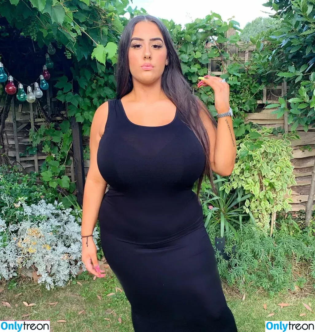 Pettiana | Cypriotmami nude photo #0147 (Busty Turkish / cypriotmami)