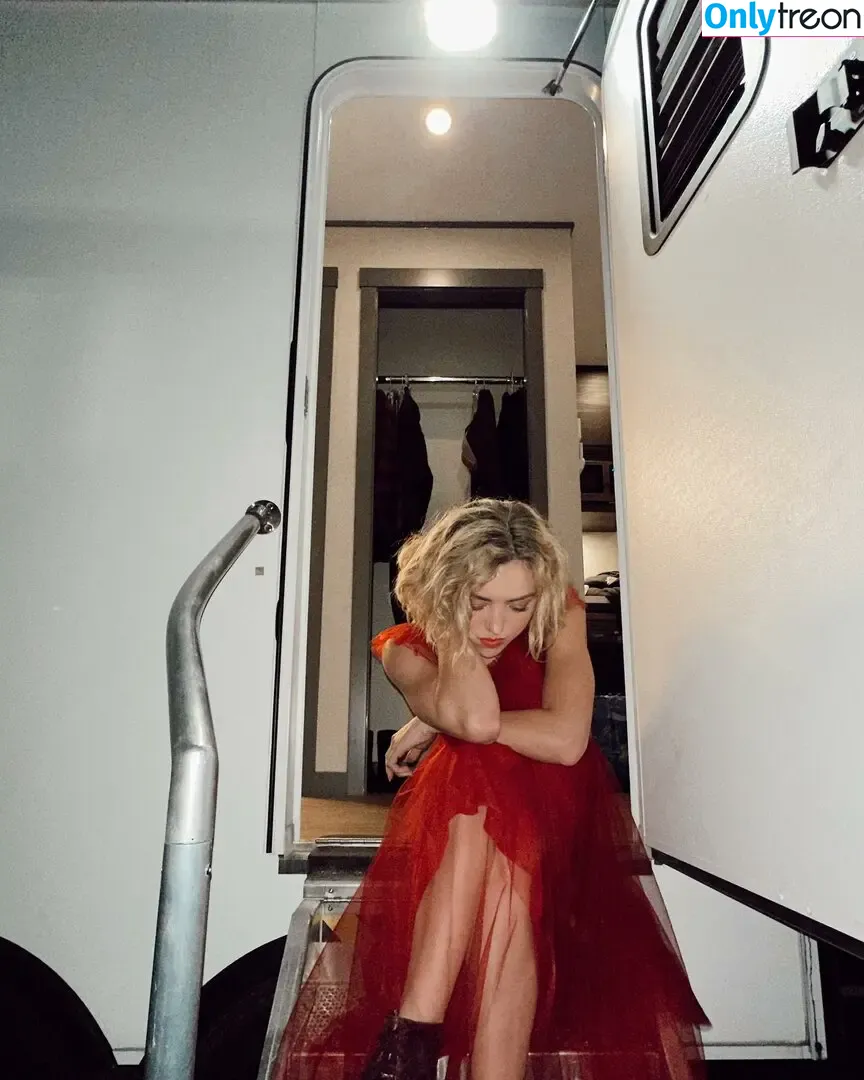 Peyton List nude photo #0686 (PeytonList / dammitpayton)
