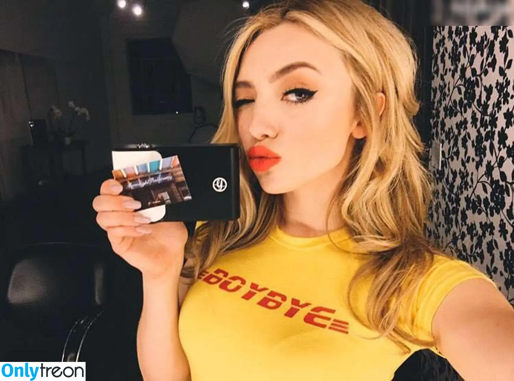 Peyton List nude photo #0704 (PeytonList / dammitpayton)