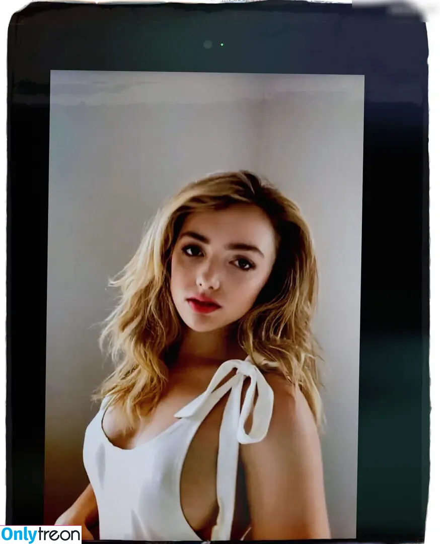 Peyton List nude photo #0717 (PeytonList / dammitpayton)