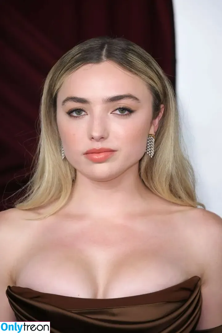 Peyton List голая photo #0987 (PeytonList / dammitpayton)