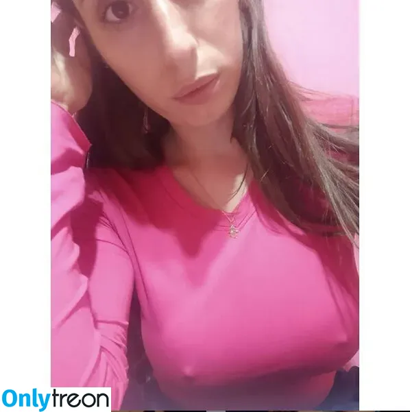 Pezones De Argentinas nude photo #0022 (Pezones De Argentinas)