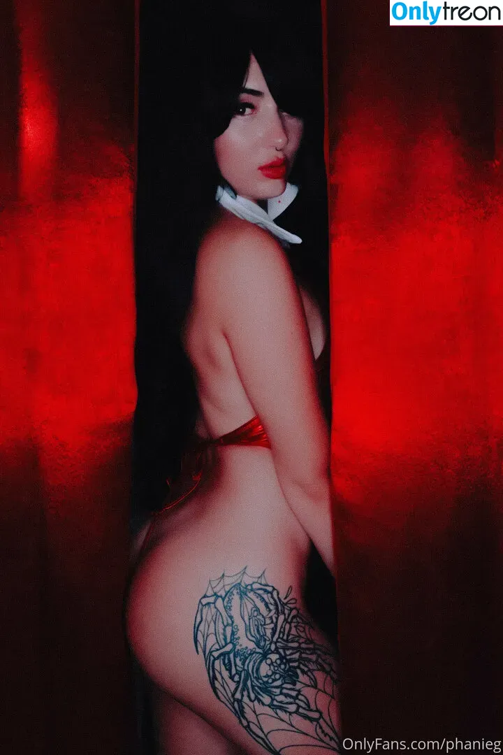 Phaine Gibouyeaux nude photo #0077 (phanieg / phaniegibouyeaux)