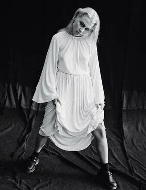 Phoebe Bridgers / phoebebridgers / somethingxsafe фото голая #0026