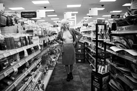 Phoebe Bridgers / phoebebridgers / somethingxsafe фото голая #0065