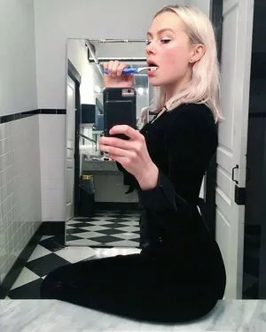 Phoebe Bridgers / phoebebridgers / somethingxsafe фото голая #0070