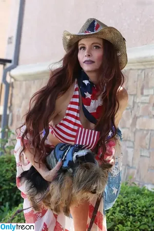 Phoebe Price / actressphoebeprice фото голая #1588
