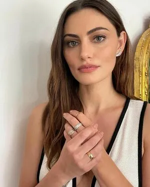 Phoebe Tonkin / phoebejtonkin фото голая #0076