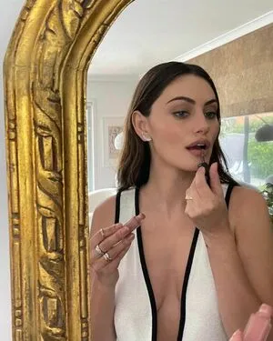 Phoebe Tonkin / phoebejtonkin фото голая #0077