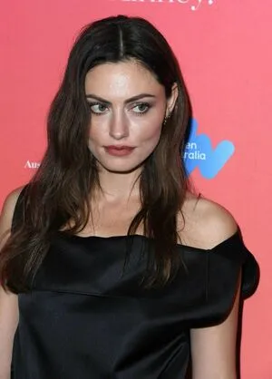 Phoebe Tonkin / phoebejtonkin фото голая #0092