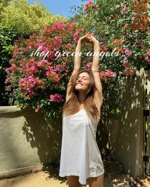 Phoebe Tonkin / phoebejtonkin фото голая #0121