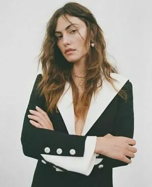 Phoebe Tonkin / phoebejtonkin фото голая #0127
