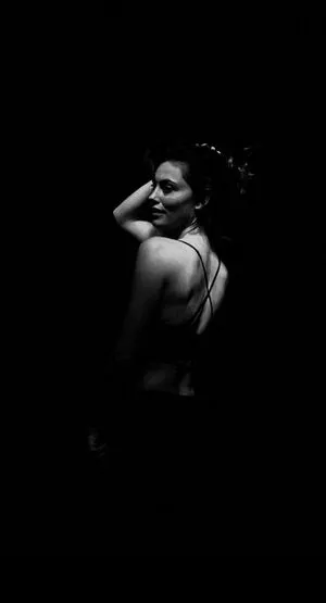 Phoebe Tonkin / phoebejtonkin фото голая #0135