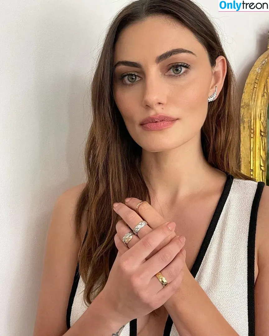 Phoebe Tonkin nude photo #0076 (phoebejtonkin)