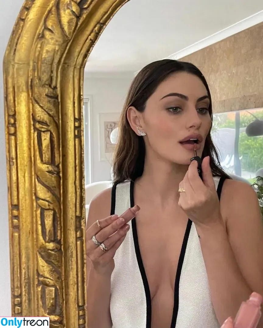 Phoebe Tonkin nude photo #0077 (phoebejtonkin)