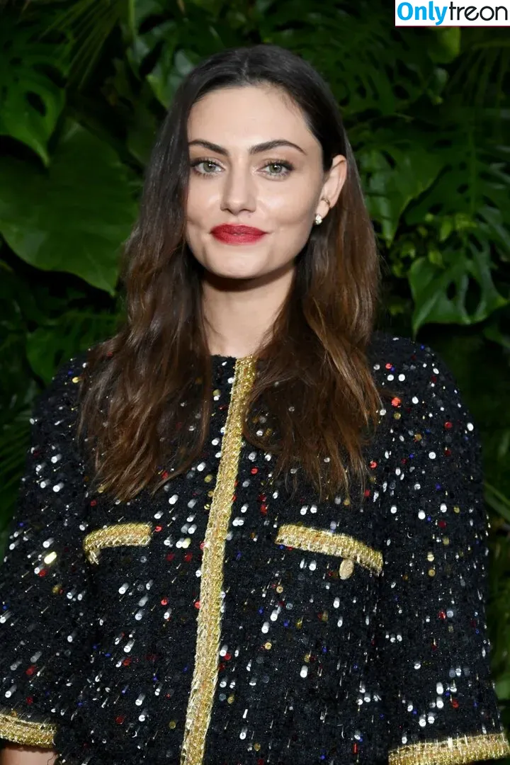 Phoebe Tonkin nude photo #0148 (phoebejtonkin)