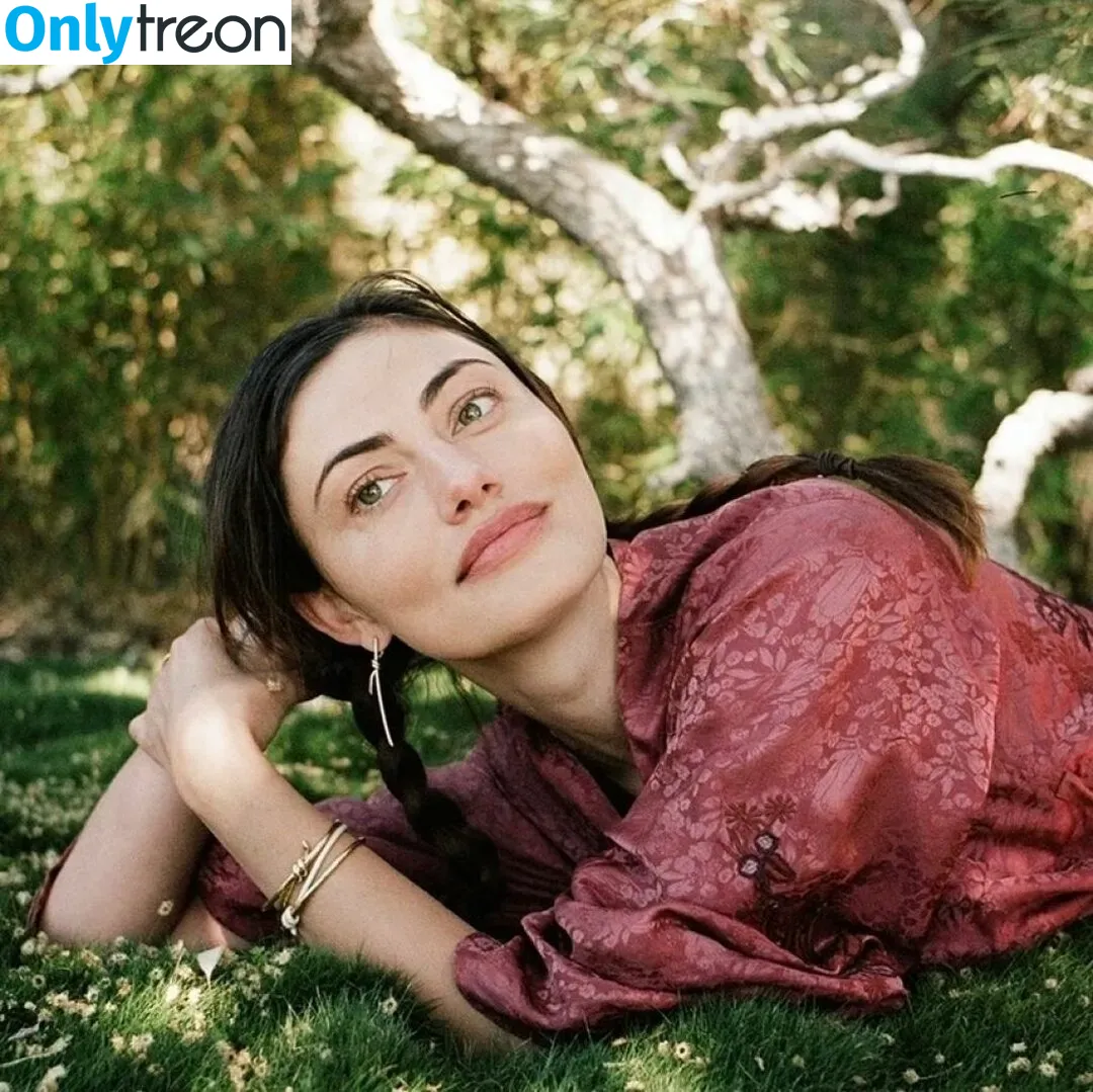 Phoebe Tonkin nude photo #0149 (phoebejtonkin)